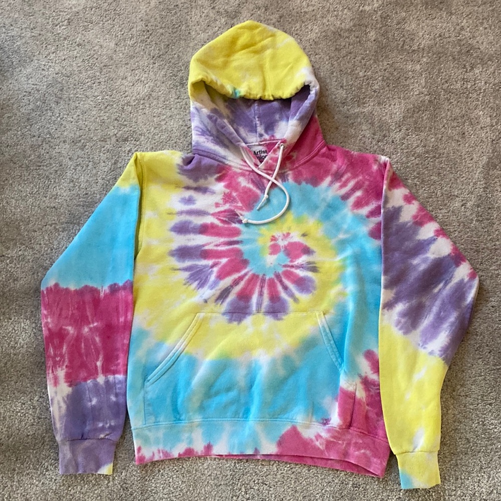 tie dye sweatshirt, size small, brand- artist union clothing co.